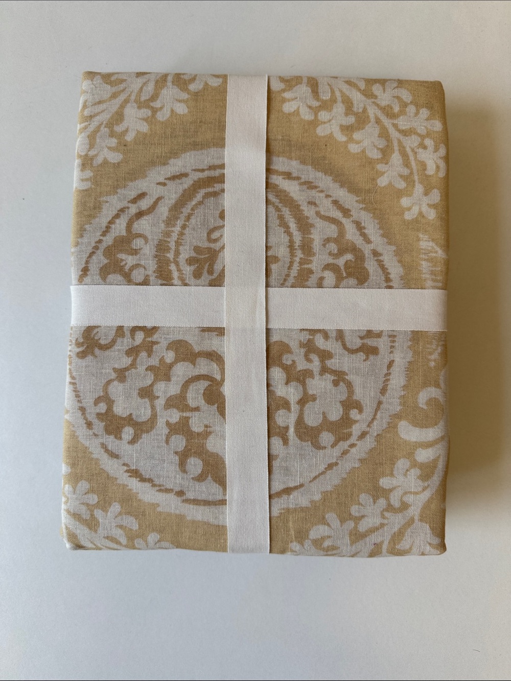 NEW Pottery Barn Lena Medallion Duvet Cover - Full / Queen - 92” x 88” - Picture 5 of 8